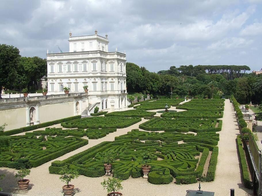 Candelor'S House - Apt & Garden In Gianicolense Rome Bagian luar foto